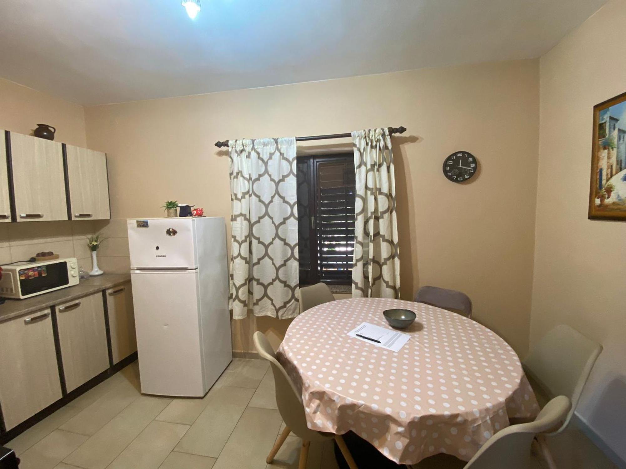 Apartmani Marija Povljana Exterior photo